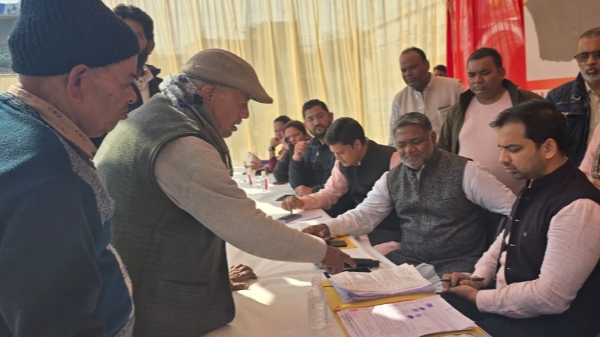 खटीमा में 'जन-जन की सरकार जन-जन के द्वार' शिविर के माध्यम से उमड़ा जनसैलाब, मौके पर हुआ समस्याओं का समाधान